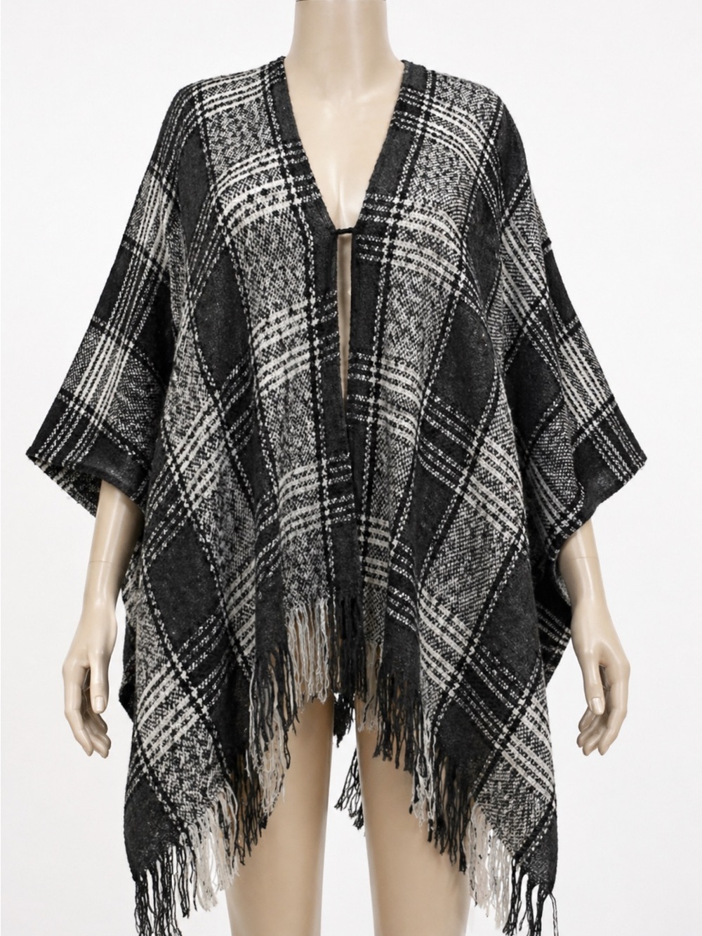 Marc New York Andrew Marc Gray Plaid Shawl One size